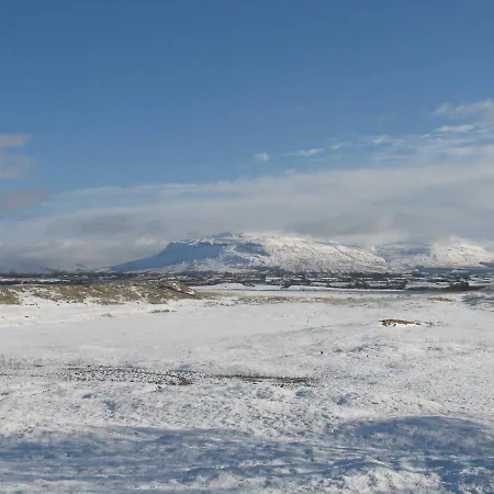 Bed and breakfast Seacrest 3*